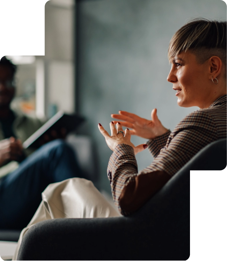 Client consulting on visa planning and documentation requirements for international relocation